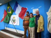 et les drapeaux